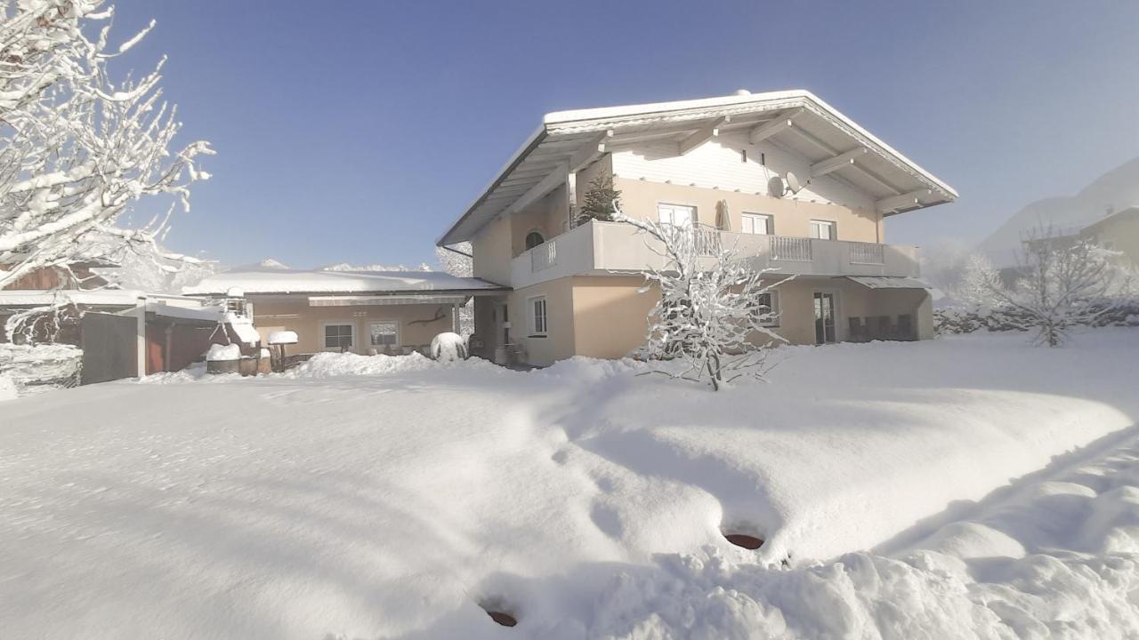 Ambiento Tirol Appartement Kirchbichl Buitenkant foto
